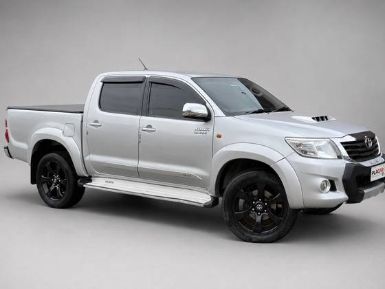 TOYOTA HILUX 3.0 SR 4X4 CD 16V TURBO INTERCOOLER DIESEL 4P MANUAL TOYOTA HILUX 3.0 SR 4X4 CD 16V TURBO INTERCOOLER DIESEL 4P MANUAL